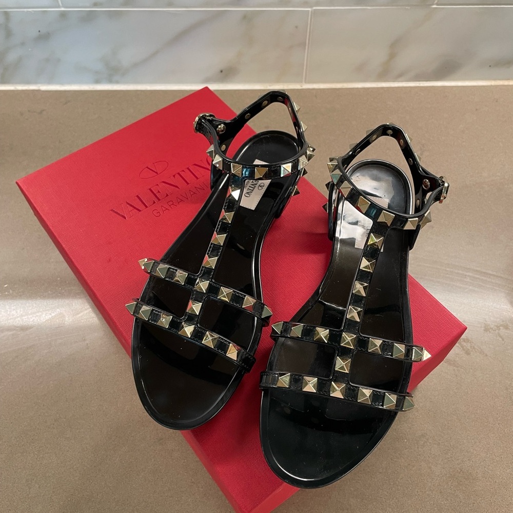Valentino Rockstud Jelly Sandal Size 37
